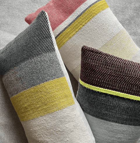 THE MODERN LOOM - The WonderMart