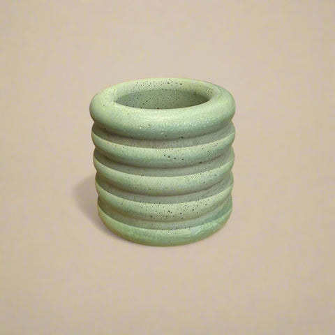 green ribbed match holder