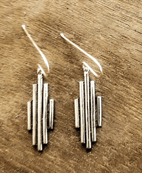 River Lines Earrings - The WonderMart