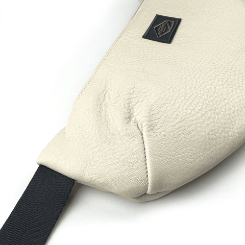 Solo Sling in Off White - The WonderMart