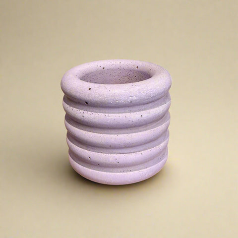 purple ribbed match holder