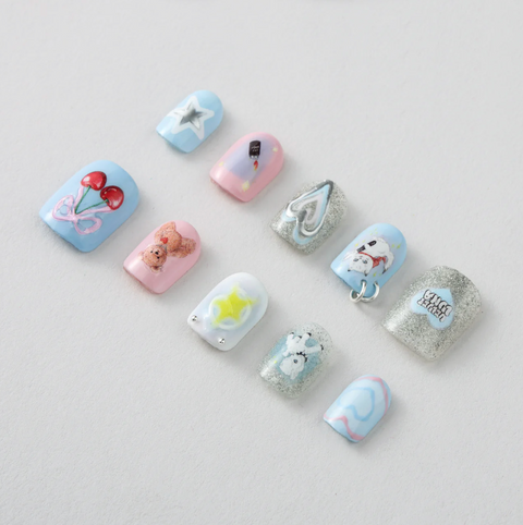 Velvet Luna & Her Friends Press-On Nail Kit