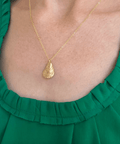 Bronze Oyster Necklace - The WonderMart