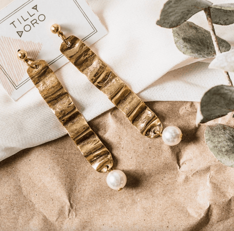 Wave and Pearl Earrings - The WonderMart